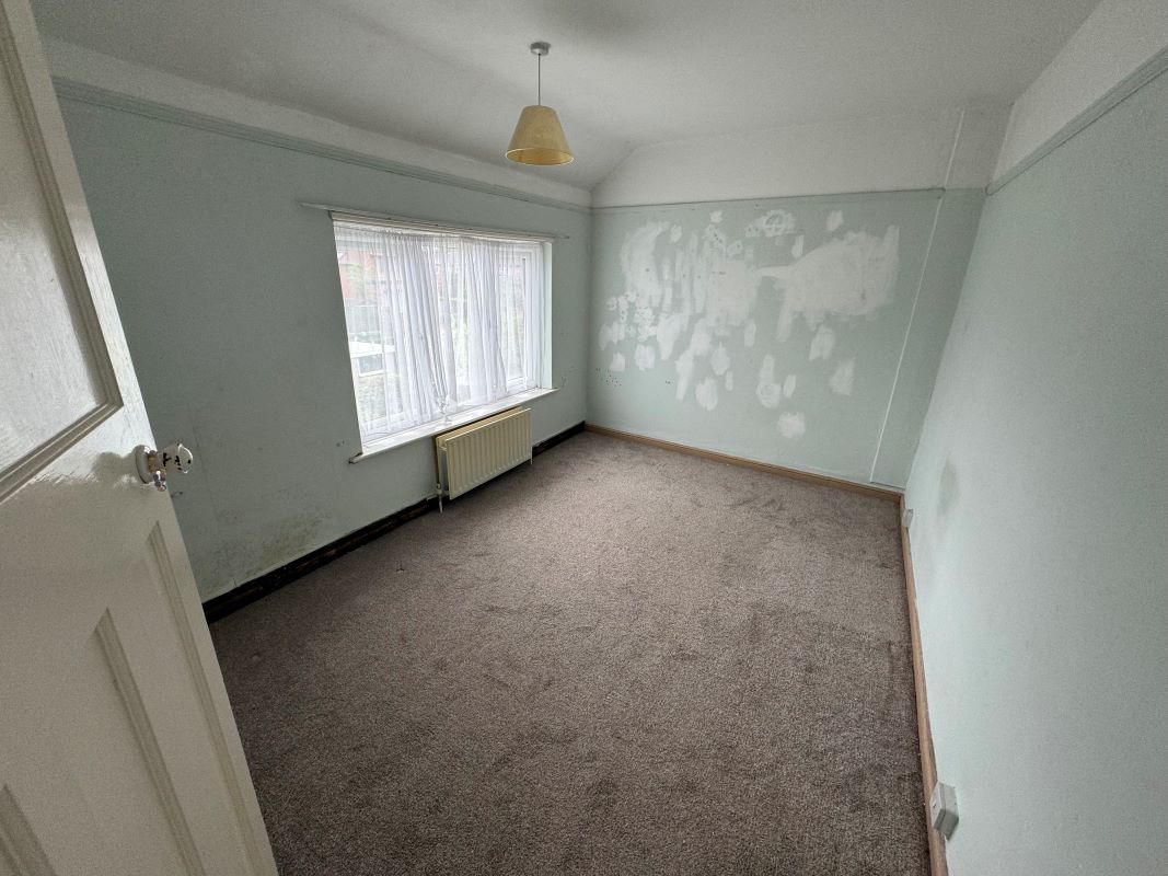 Beeston, Nottingham, Nottinghamshire, NG9 1GQ - Online Auctions