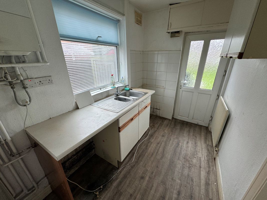 Beeston, Nottingham, Nottinghamshire, NG9 1GQ - Online Auctions