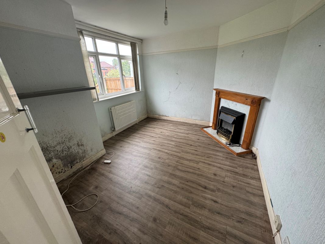 Beeston, Nottingham, Nottinghamshire, NG9 1GQ - Online Auctions