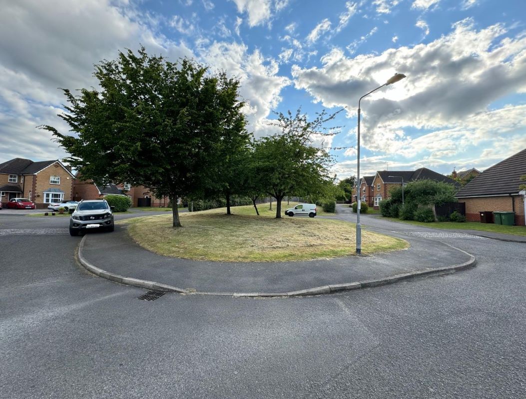 Worksop, Nottinghamshire, S81 8UN - Online Auctions