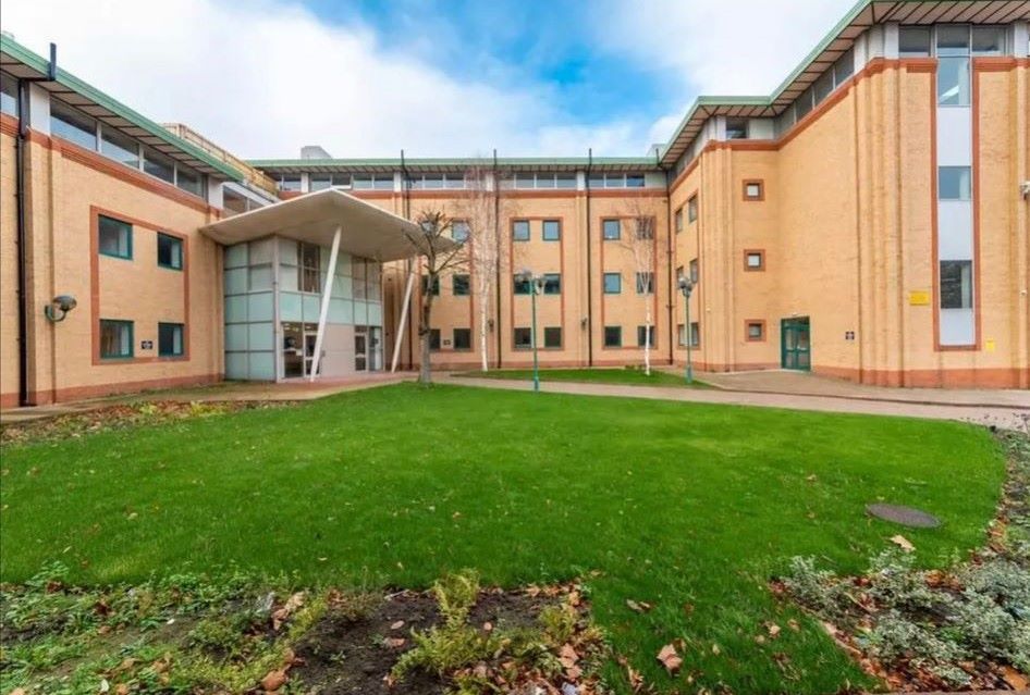 Golden Smithies Lane, Rotherham, South Yorkshire, S63 7GG - Online Auctions