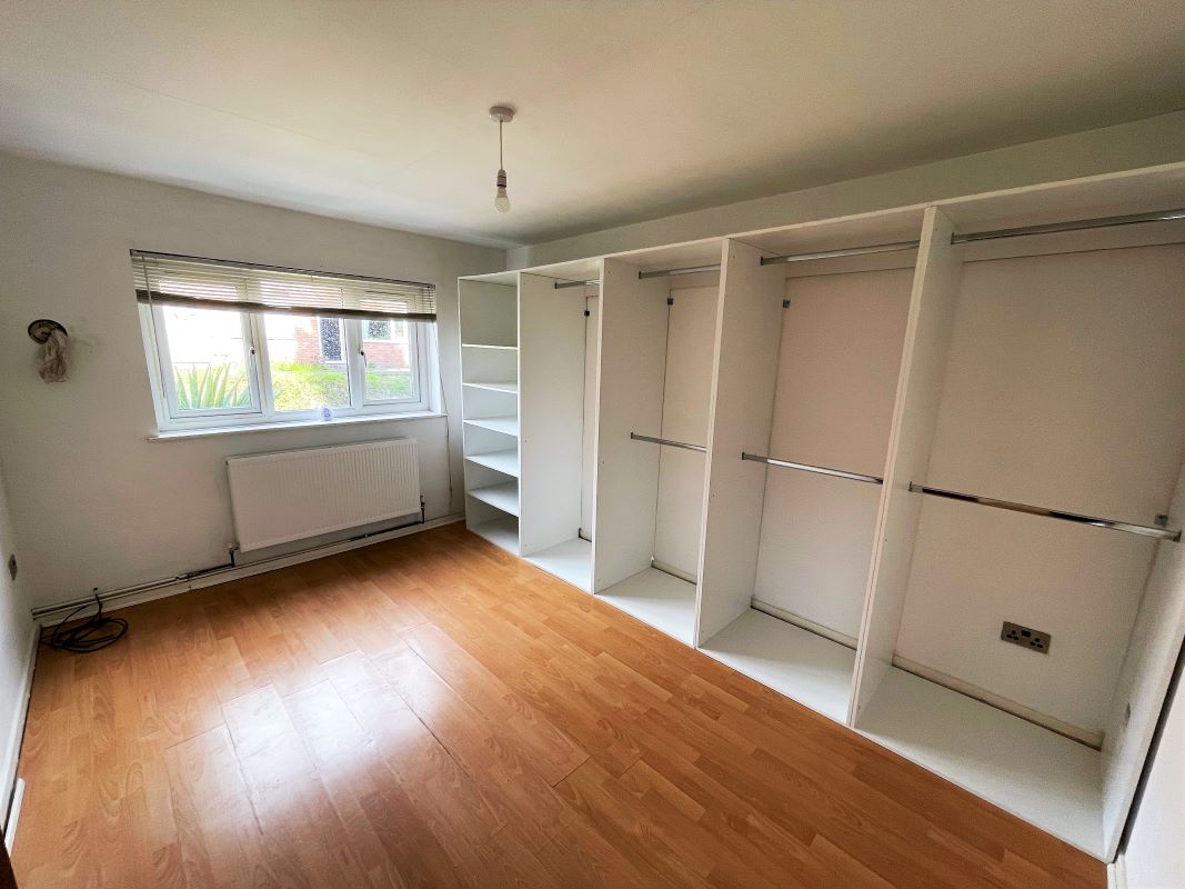 Nottingham, Nottinghamshire, NG3 4GZ - Online Auctions