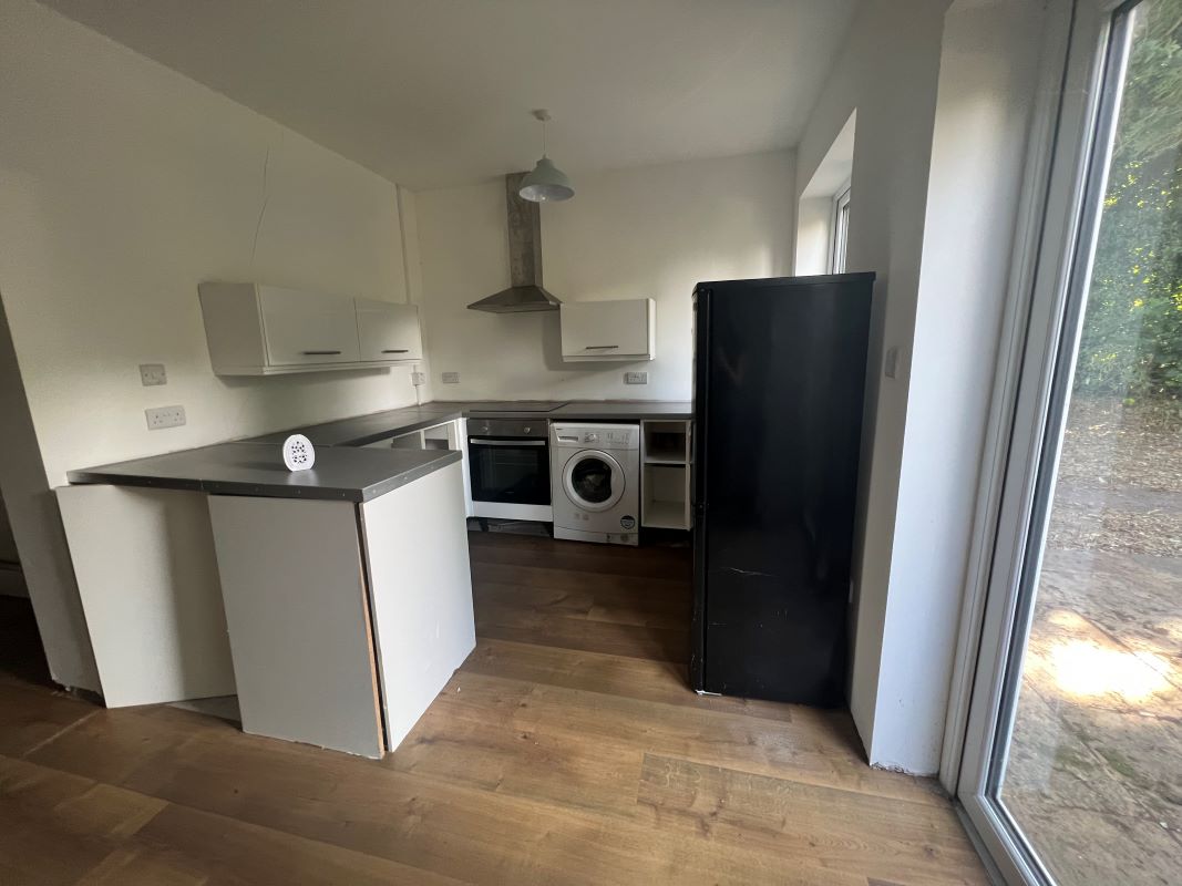 Gedling, Nottingham, Nottinghamshire, NG4 2QJ - Online Auctions