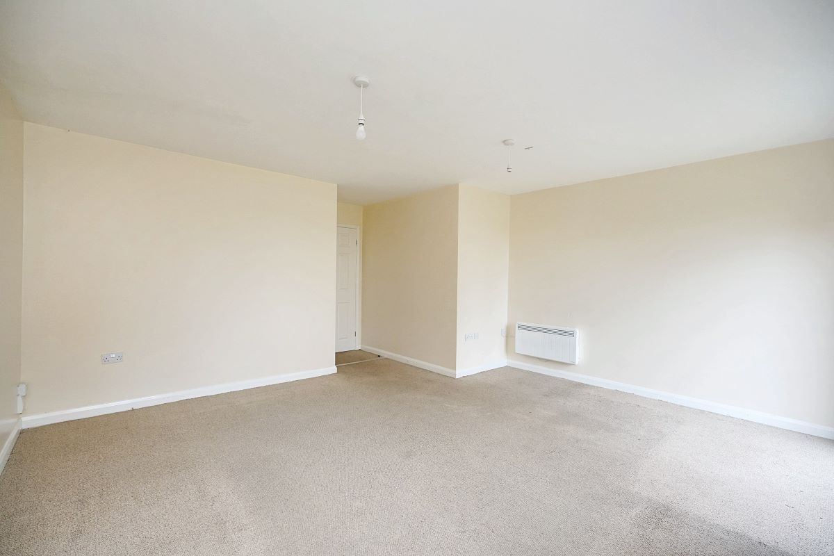 Nottingham, Nottinghamshire, NG8 3BF - Online Auctions