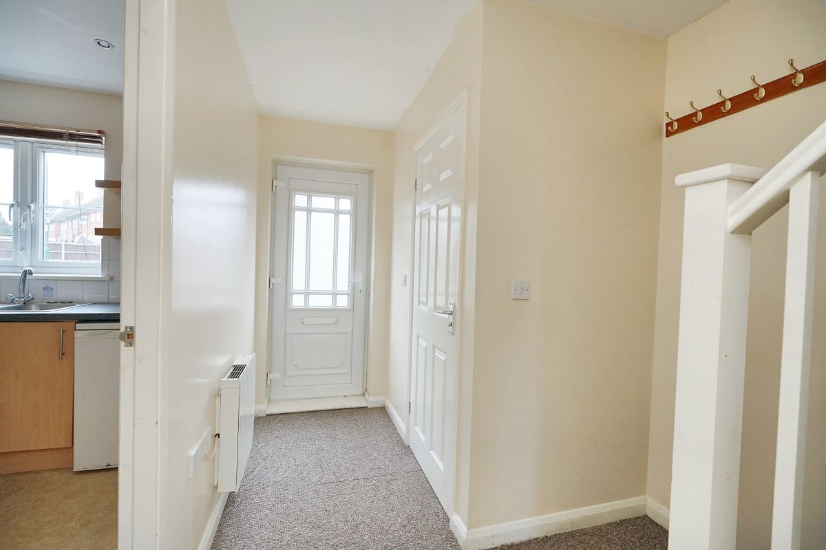 Nottingham, Nottinghamshire, NG8 3BF - Online Auctions