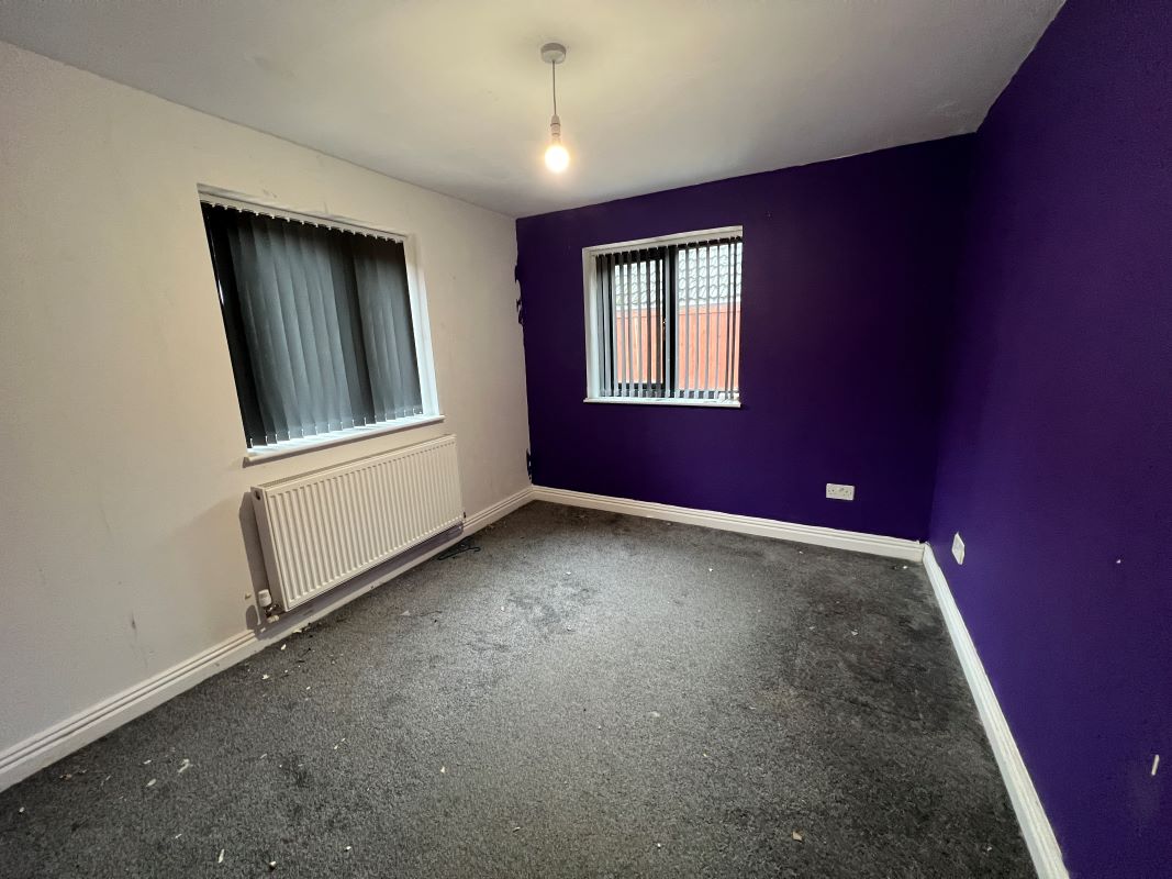 Worksop, Nottinghamshire, S80 2RY - Online Auctions