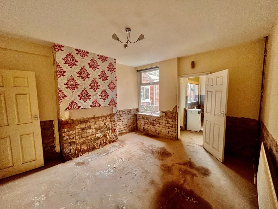 Worksop, Nottinghamshire, S80 1ES - Online Auctions