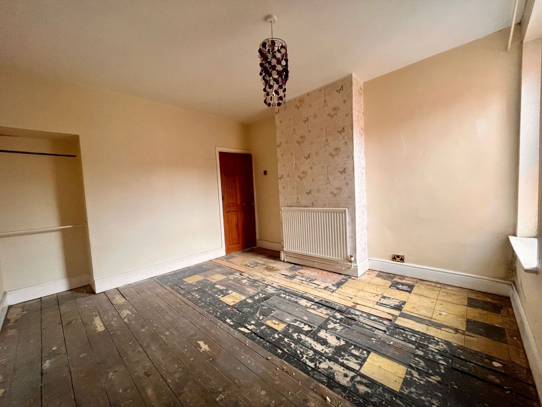 Worksop, Nottinghamshire, S80 1ES - Online Auctions