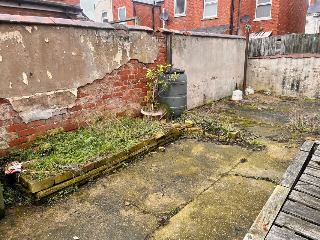 Worksop, Nottinghamshire, S80 1ES - Online Auctions