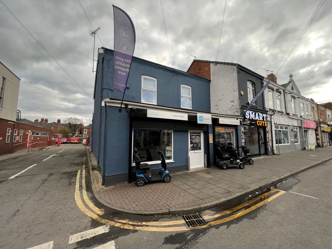 Worksop, Nottinghamshire, S80 2AU - Online Auctions