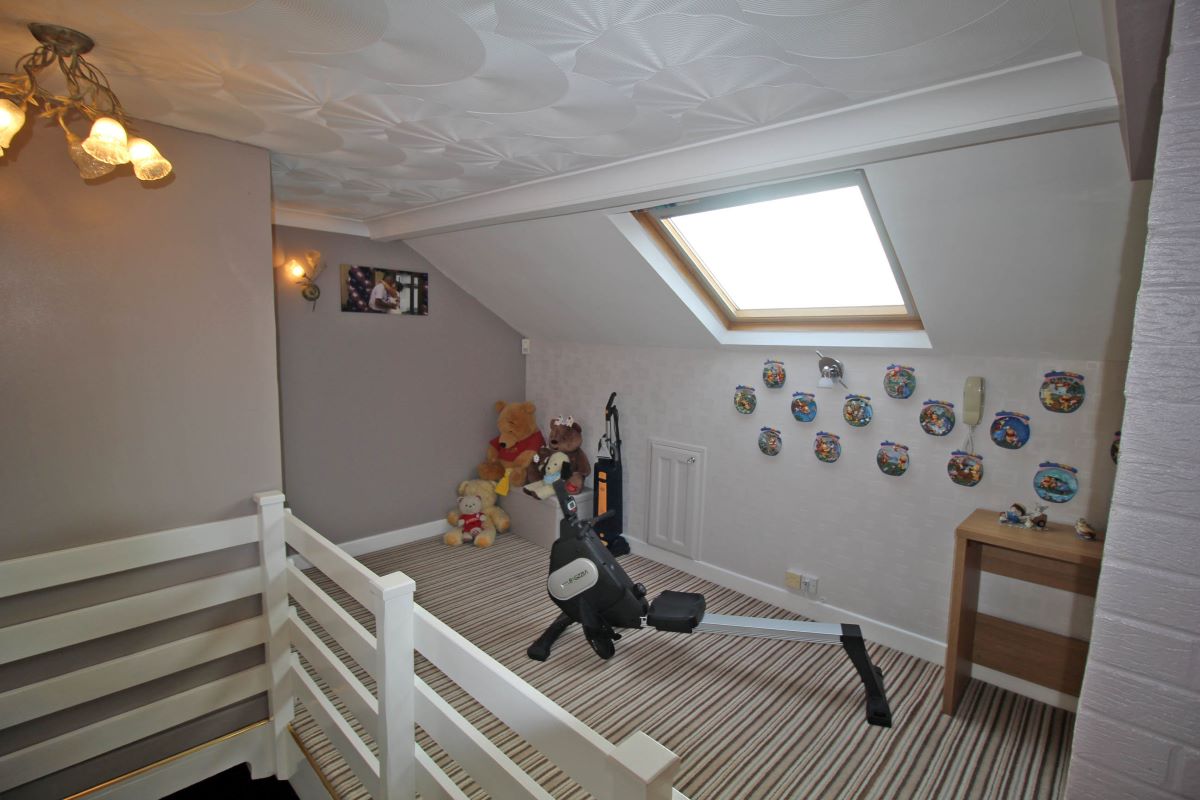Worksop, Nottinghamshire, S80 2AU - Online Auctions