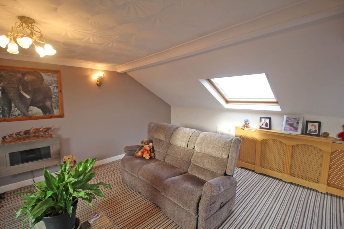 Worksop, Nottinghamshire, S80 2AU - Online Auctions