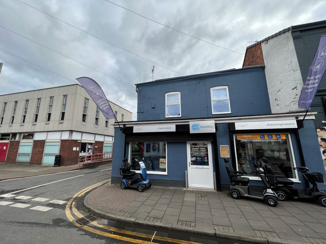 Worksop, Nottinghamshire, S80 2AU - Online Auctions