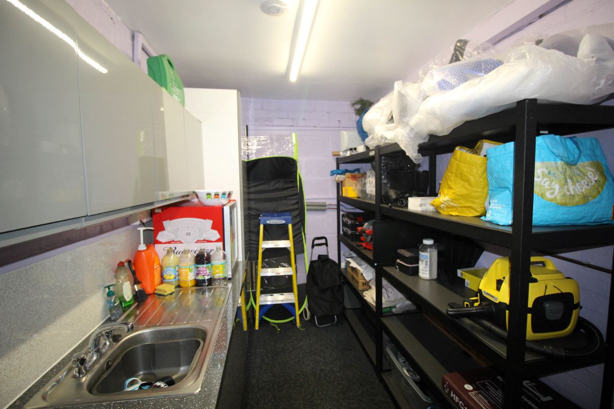 Worksop, Nottinghamshire, S80 2AU - Online Auctions