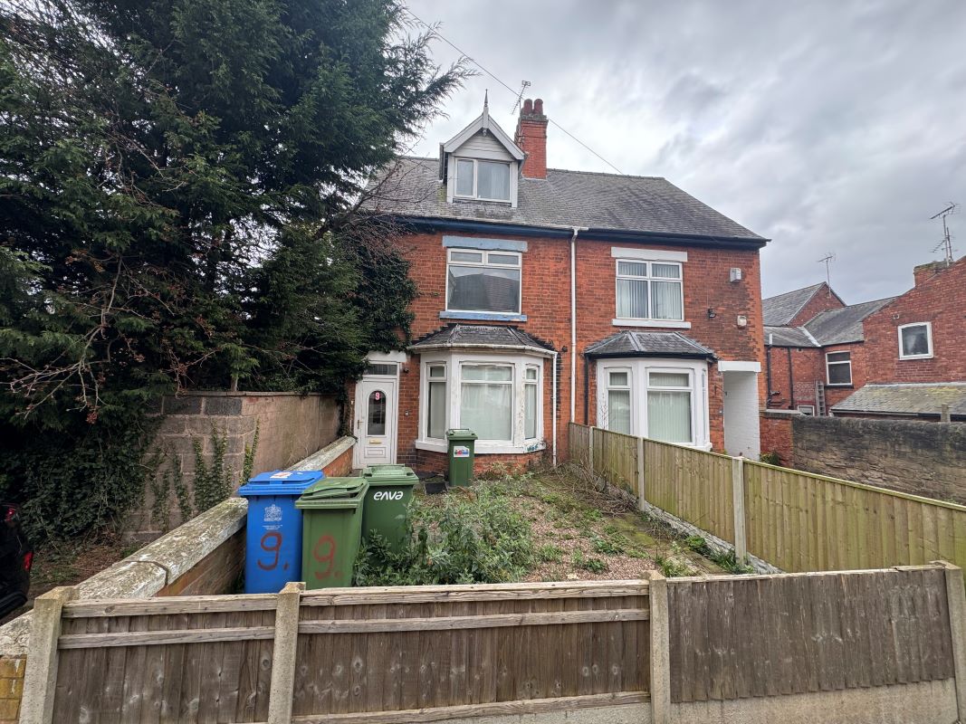 Mansfield, Nottinghamshire, NG18 5PN - Online Auctions