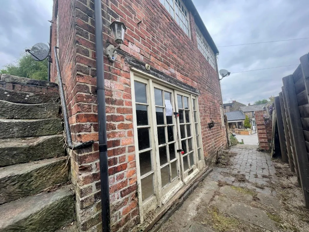 20A Town Street, Belper, Derbyshire, DE56 0TA - Online Auctions
