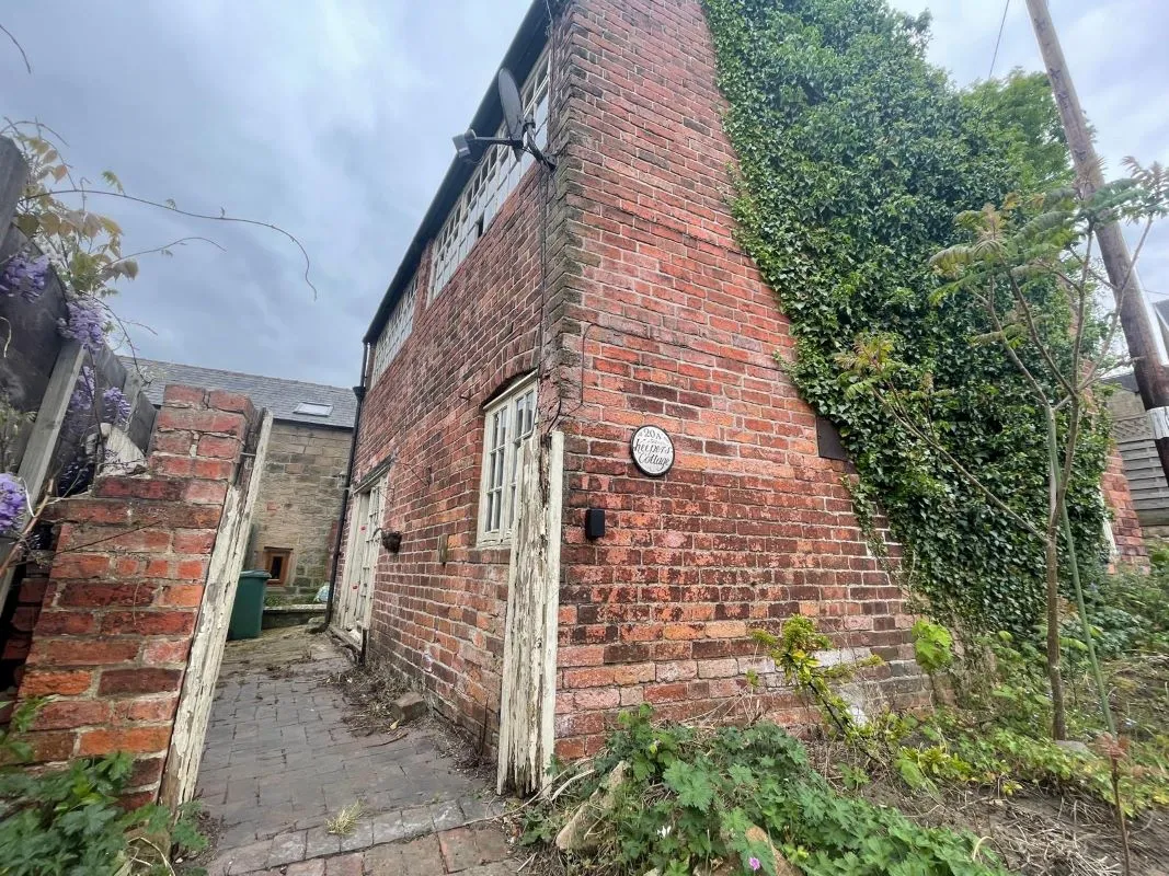 20A Town Street, Belper, Derbyshire, DE56 0TA - Online Auctions