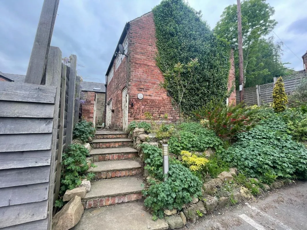20A Town Street, Belper, Derbyshire, DE56 0TA - Online Auctions
