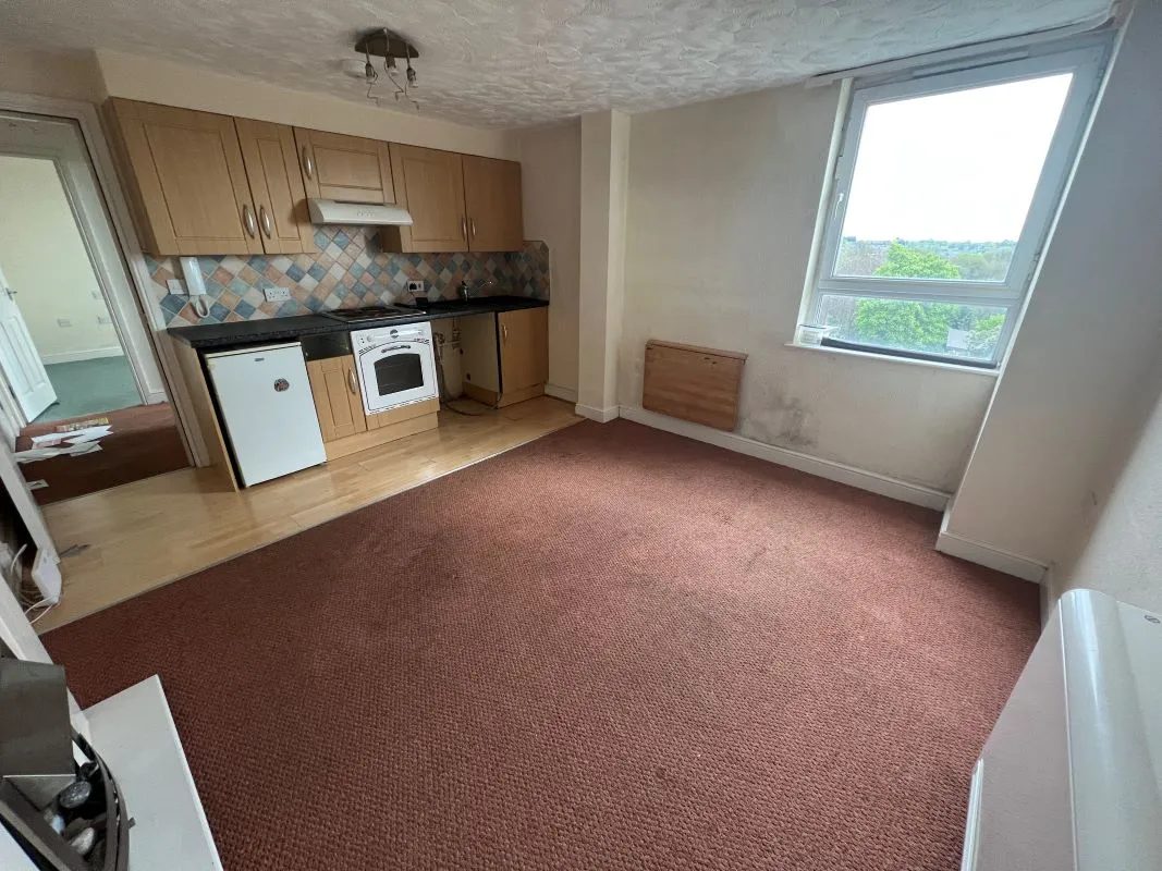 The New Alexandra Court, Nottingham, Nottinghamshire, NG3 4LN - Online Auctions