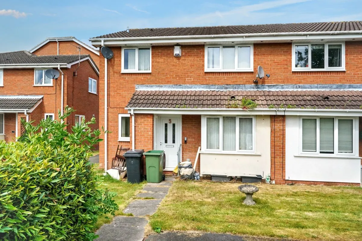 Measham, Swadlincote, Derbyshire, DE12 7JX - Online Auctions