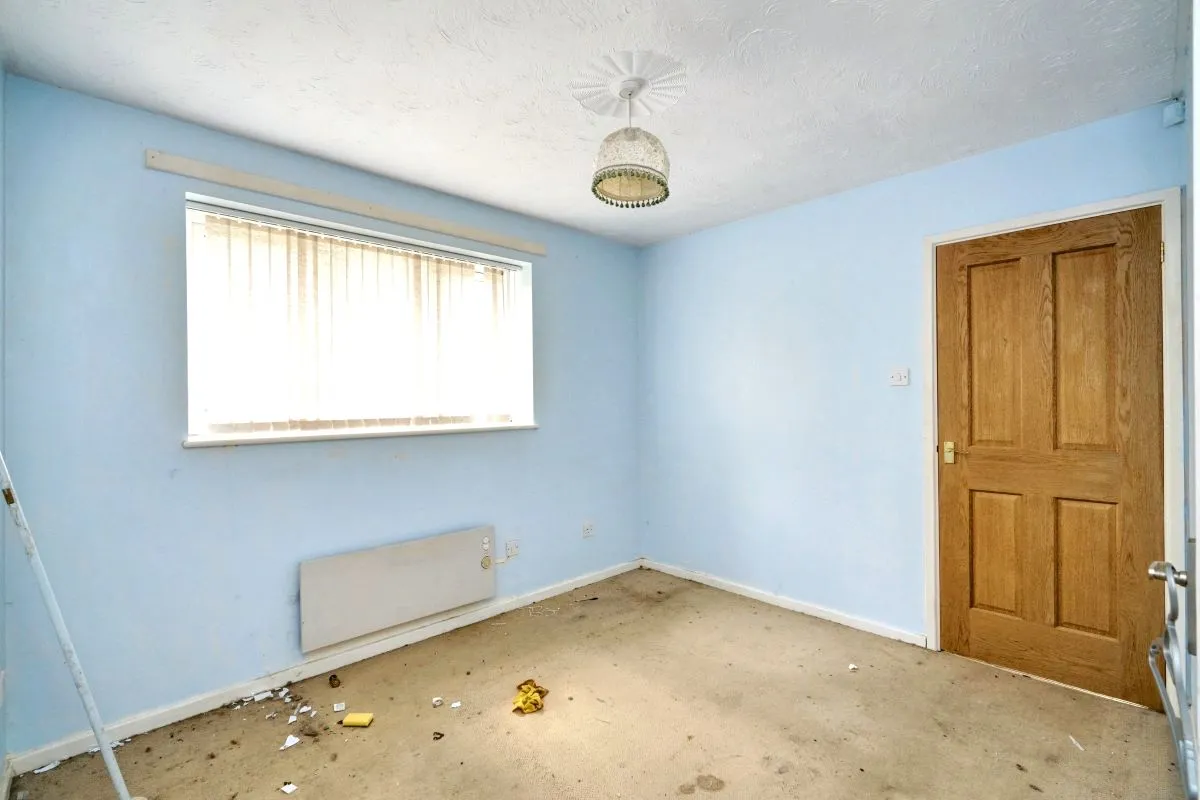 Measham, Swadlincote, Derbyshire, DE12 7JX - Online Auctions