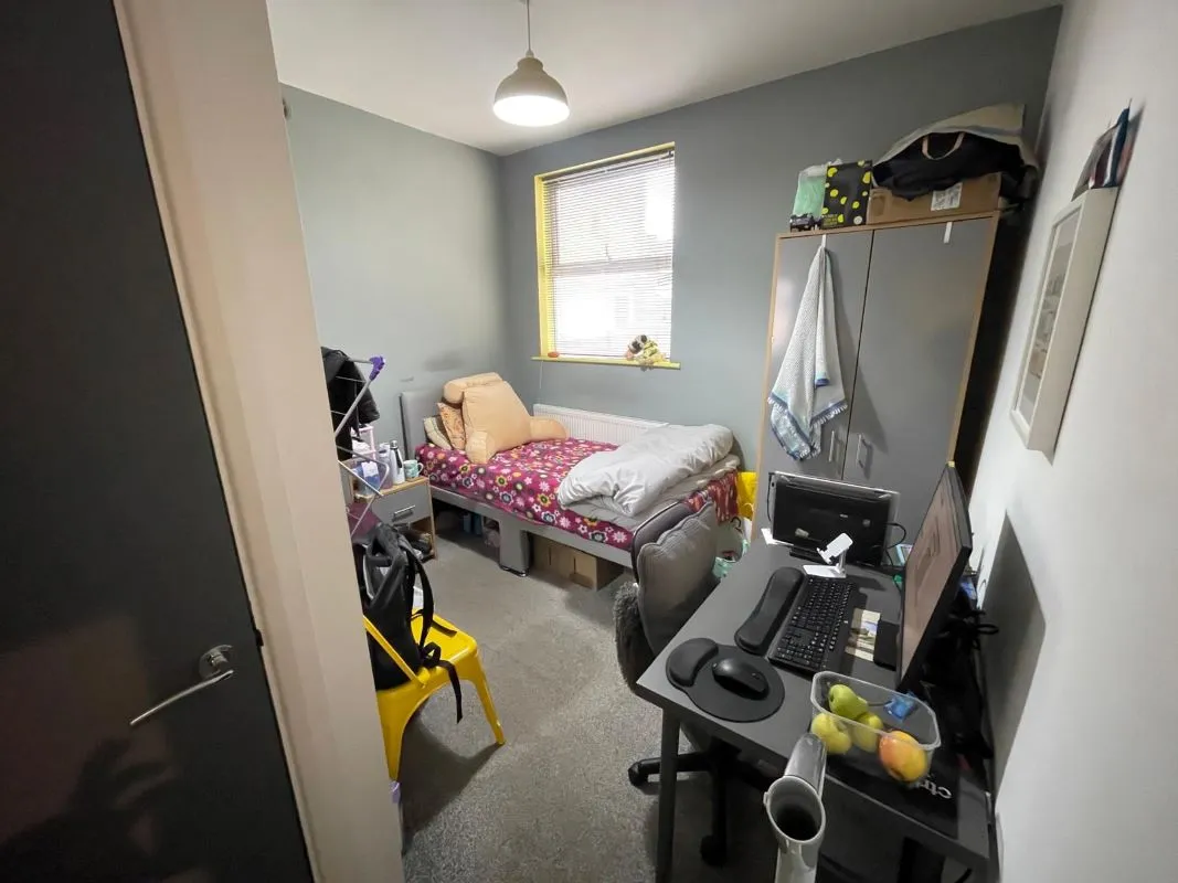 Derby, Derbyshire, DE23 8SA - Online Auctions