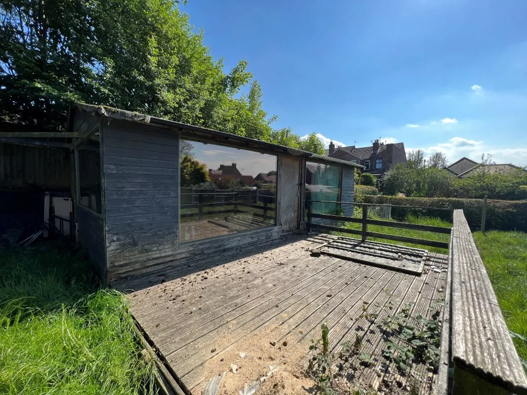 Swadlincote, Derbyshire, DE11 9BG - Online Auctions