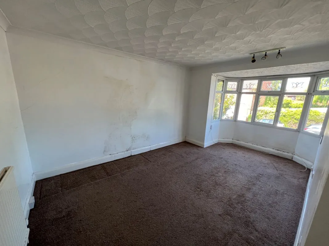 Swadlincote, Derbyshire, DE11 9BG - Online Auctions