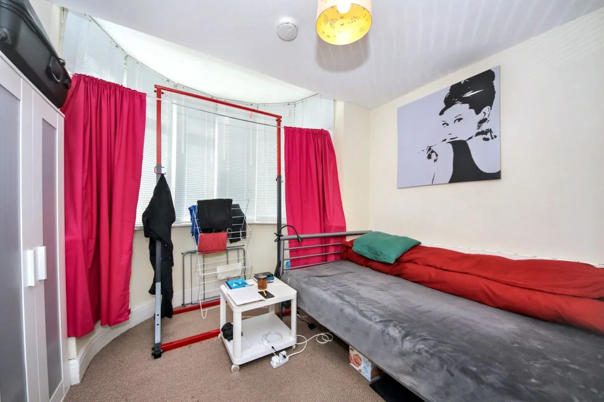 Birmingham, West Midlands, B24 8JB - Online Auctions
