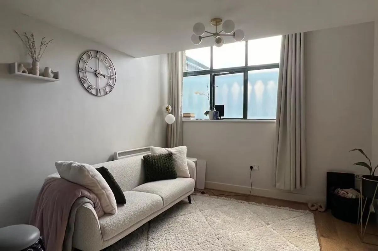 Alexandra House, Leicester, Leicestershire, LE1 1SQ - Online Auctions