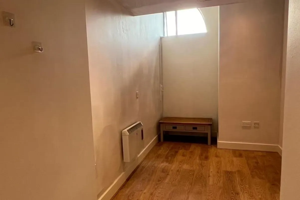 Alexandra House, Leicester, Leicestershire, LE1 1SQ - Online Auctions