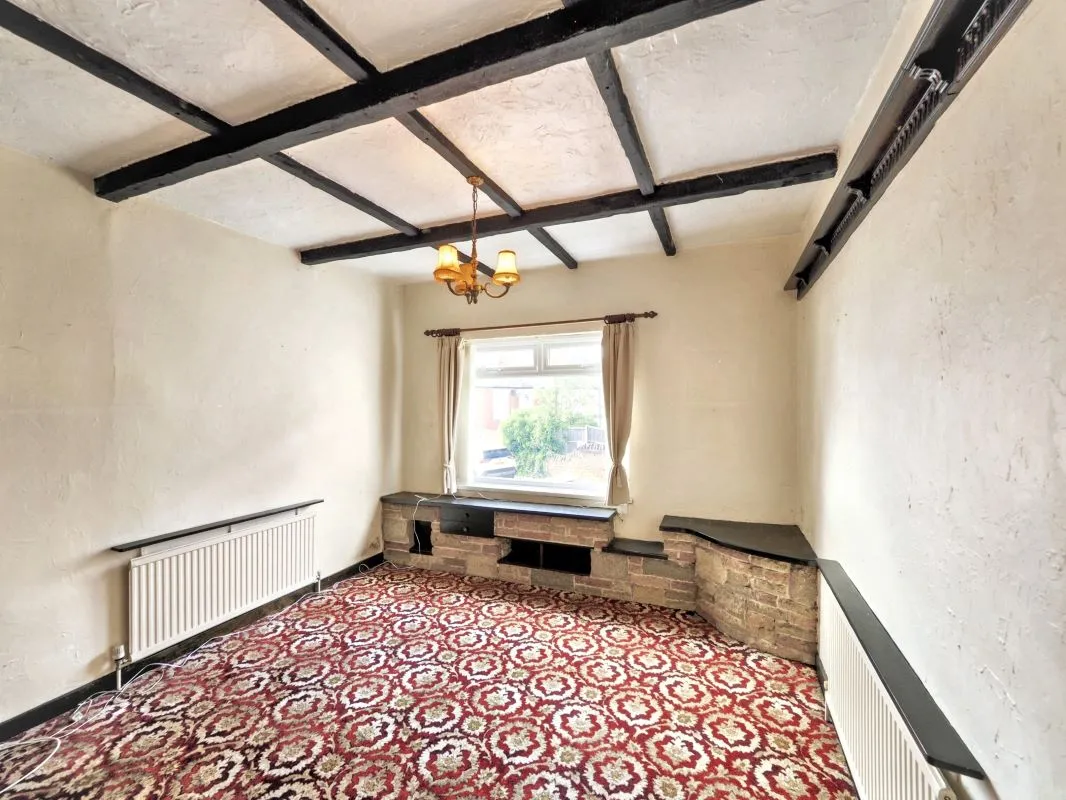 Nottingham, Nottinghamshire, NG6 9HF - Online Auctions
