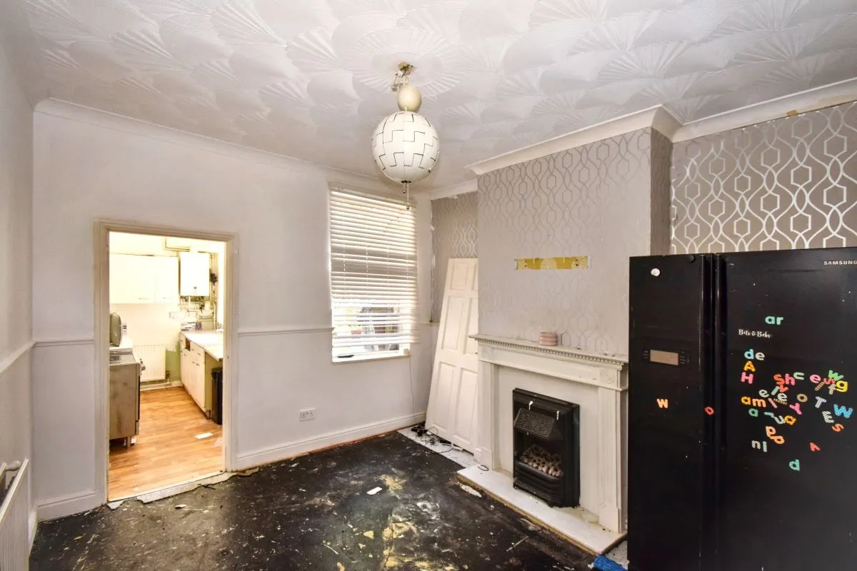 Leicester, Leicestershire, LE3 9FL - Online Auctions