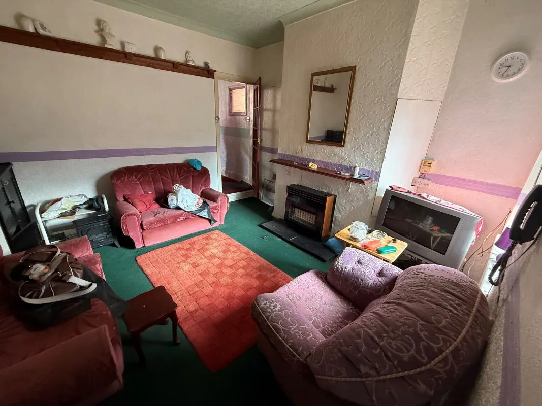 Mansfield, Nottinghamshire, NG18 2PS - Online Auctions