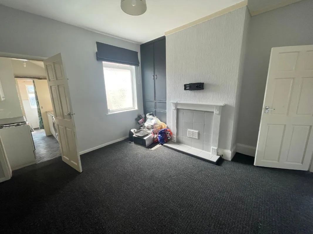 57 Main Road, Underwood, Nottinghamshire, NG16 5GP - Online Auctions