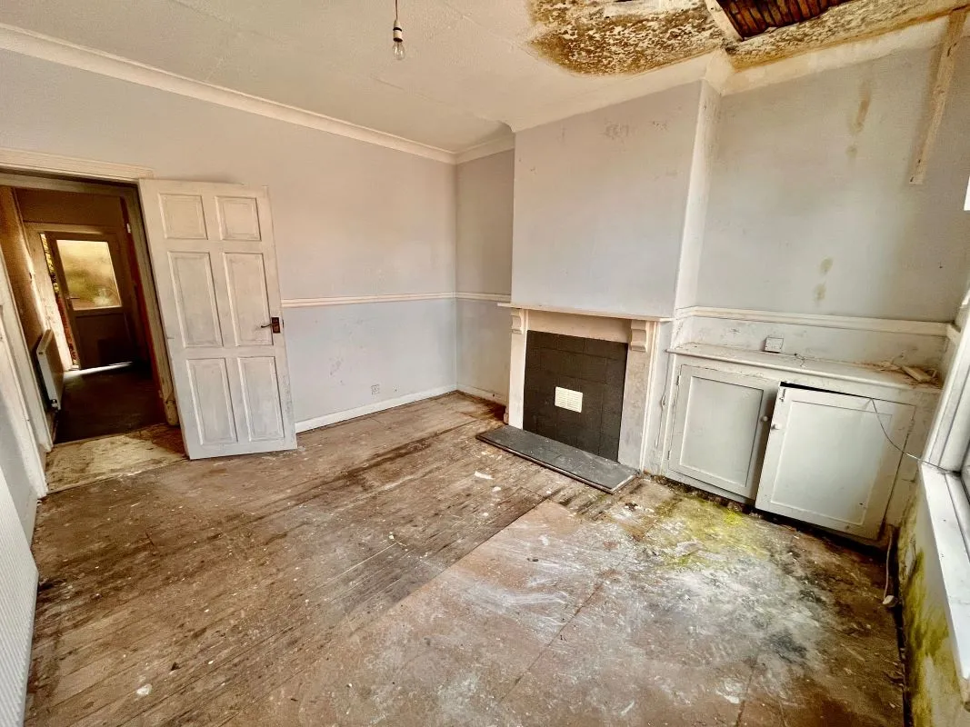 Worksop, Nottinghamshire, S80 1QT - Online Auctions