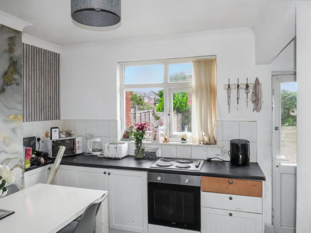 Blackpool, Lancashire, FY4 3DS - Online Auctions