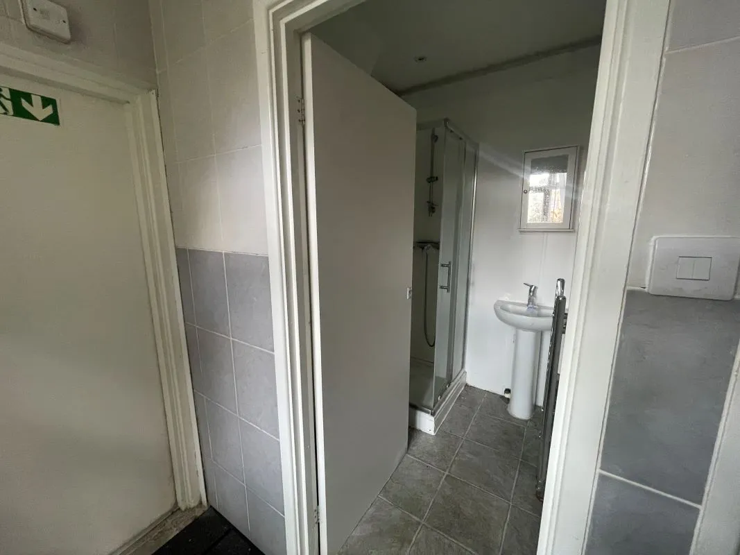 Derby, Derbyshire, DE22 3JB - Online Auctions