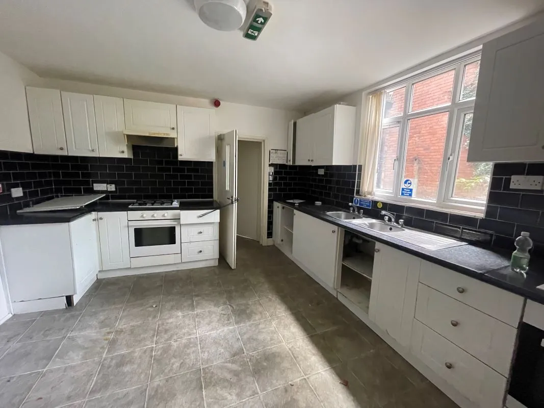 Derby, Derbyshire, DE22 3JB - Online Auctions