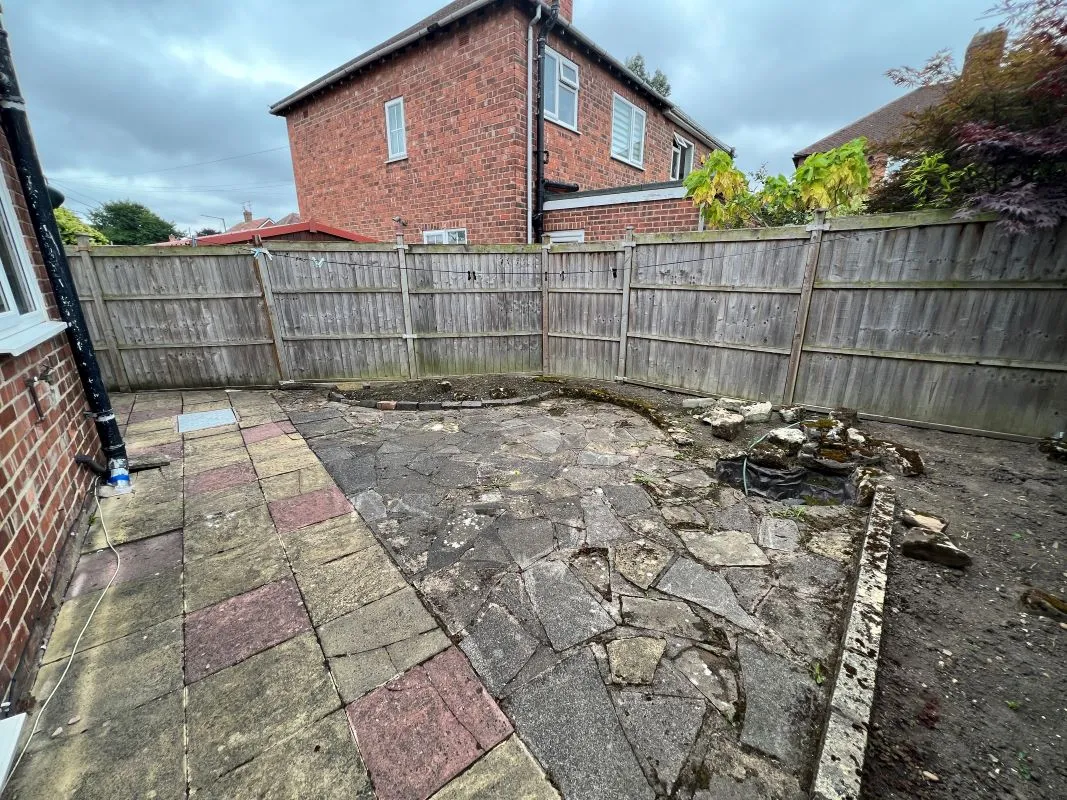 Nottingham, Nottinghamshire, NG8 2DE - Online Auctions
