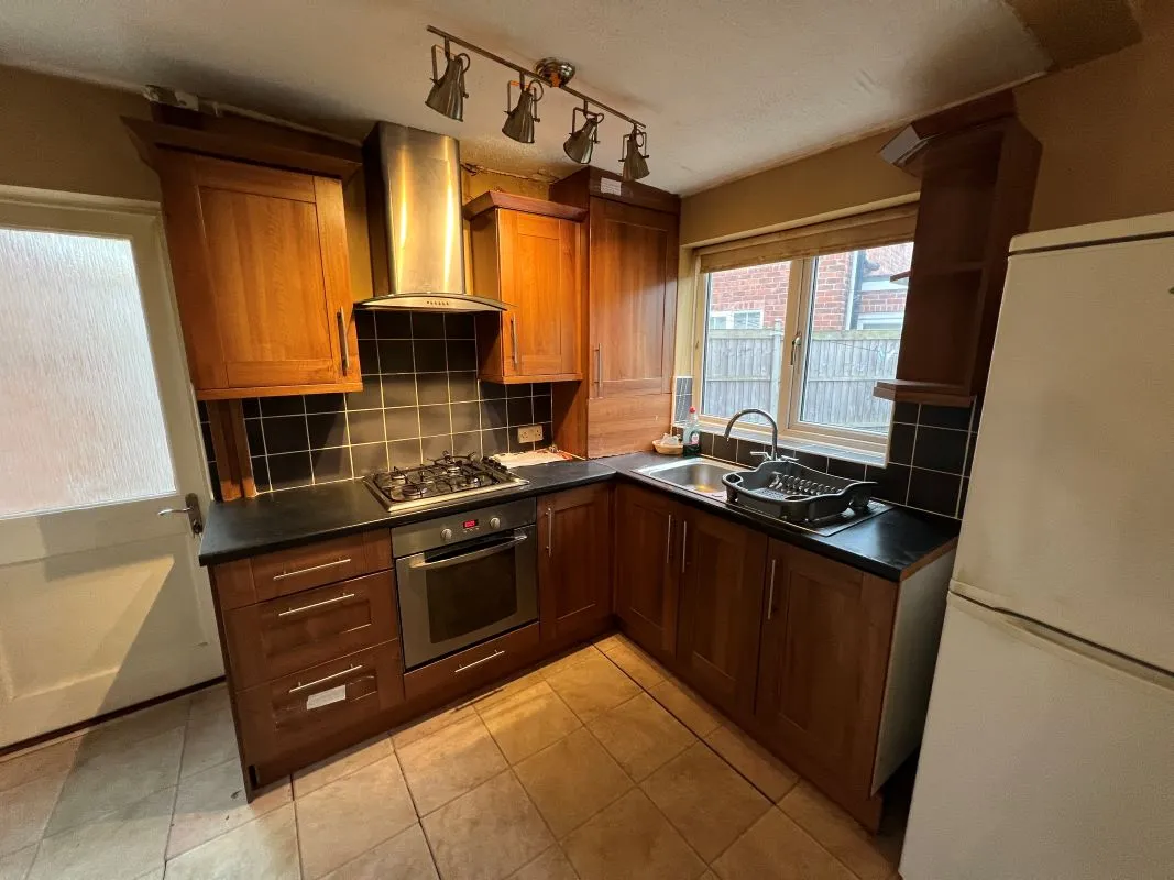 Nottingham, Nottinghamshire, NG8 2DE - Online Auctions