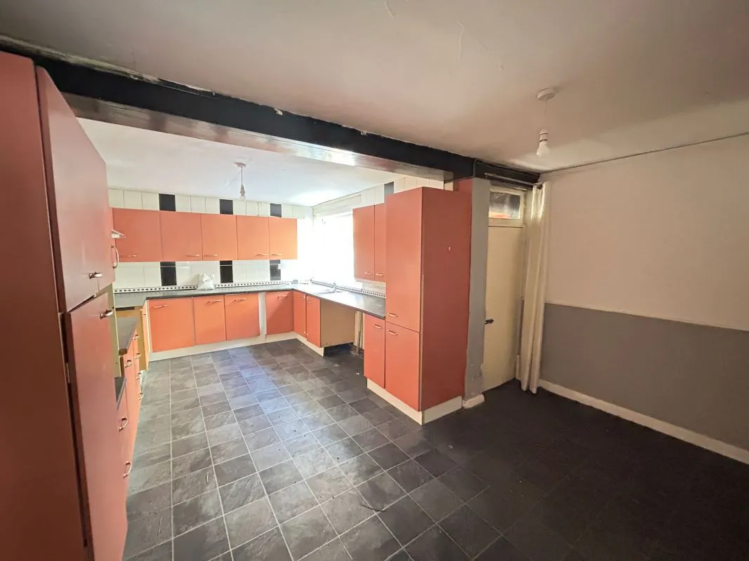 Retford, Nottinghamshire, DN22 6JB - Online Auctions