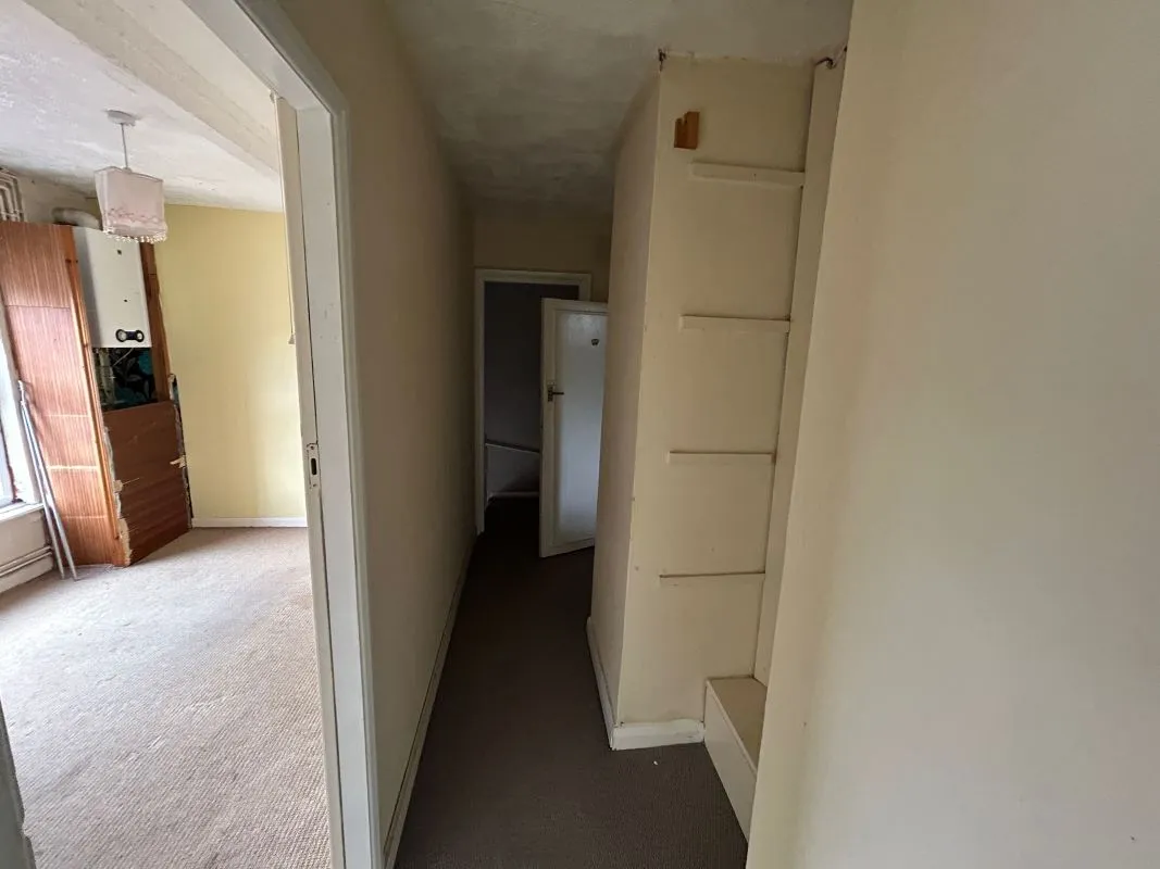 Retford, Nottinghamshire, DN22 6JB - Online Auctions