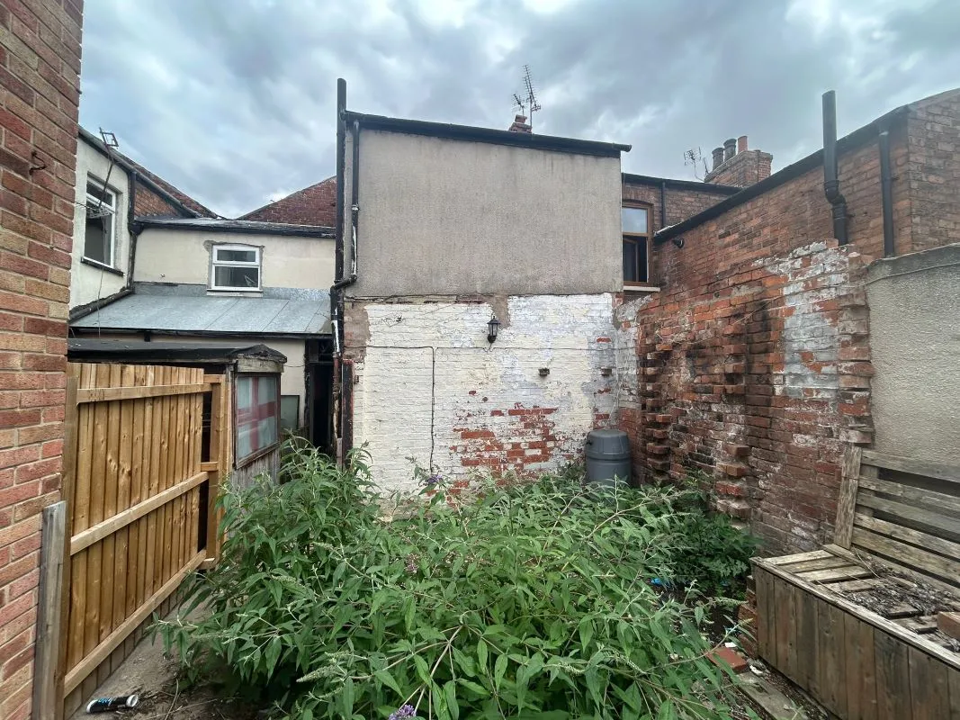 Retford, Nottinghamshire, DN22 6JB - Online Auctions