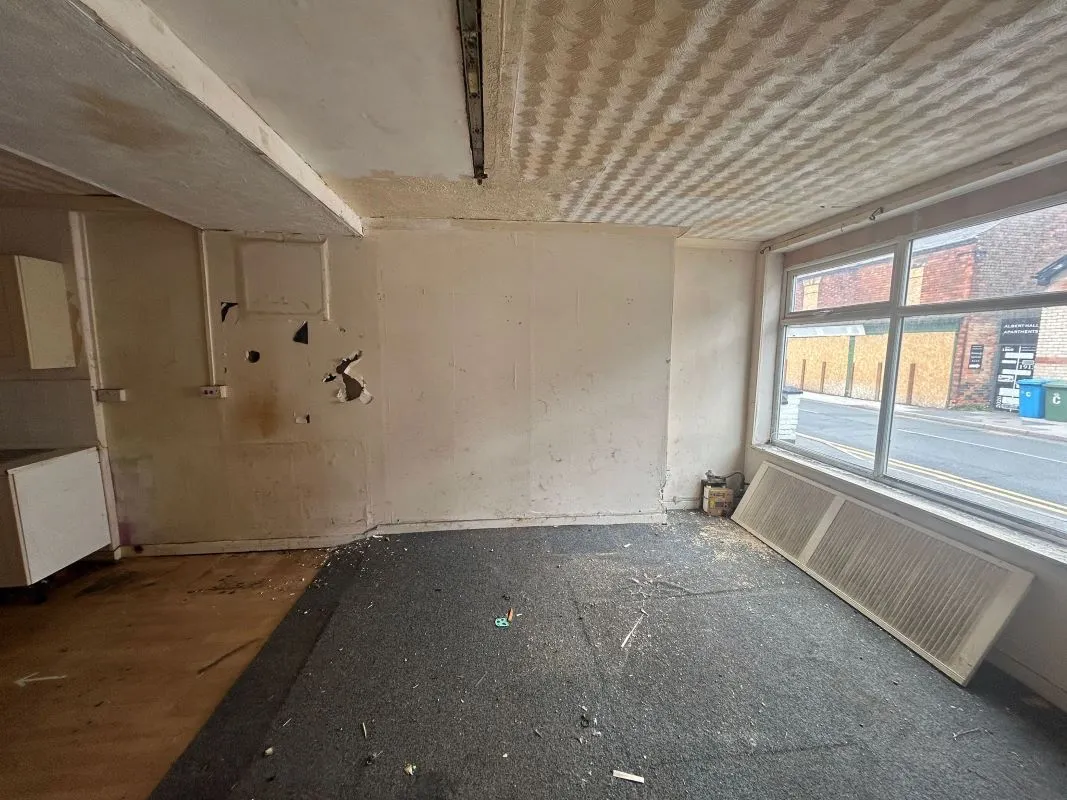 Retford, Nottinghamshire, DN22 6JB - Online Auctions