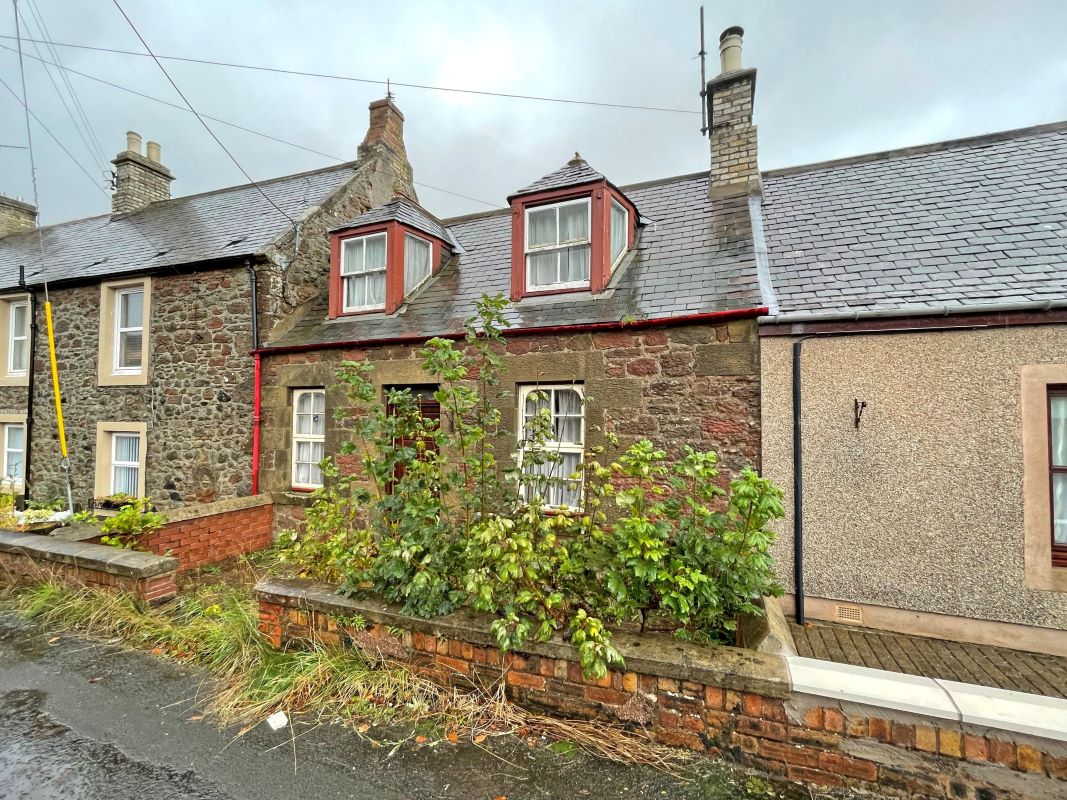 Main Street East End, Chirnside, Duns, TD11 3XR - Online Auctions