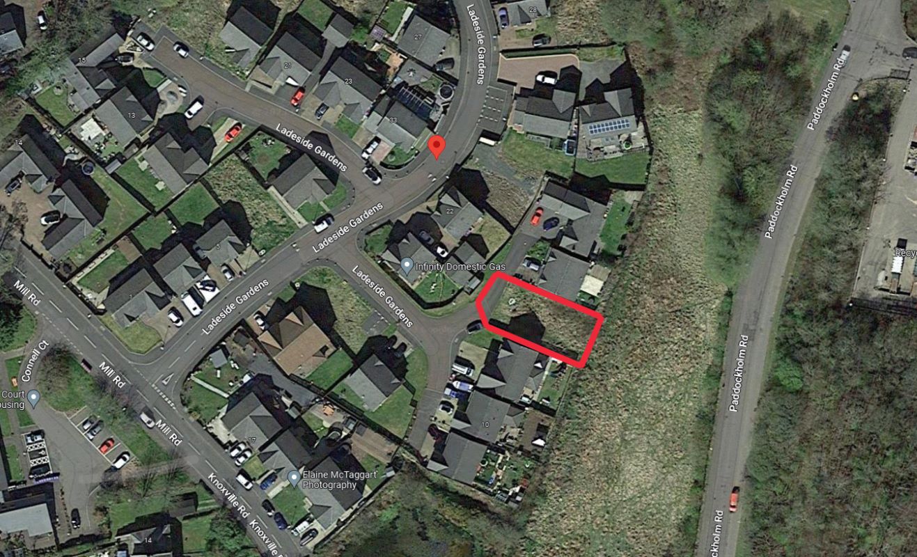 Ladeside Gardens, Kilbirnie, North Ayrshire, KA25 7EA - Online Auctions