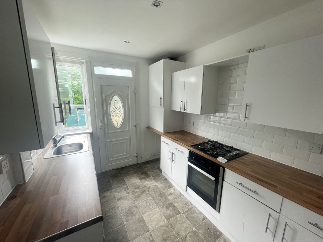 Fettes Street, Glasgow, Lanarkshire, G33 3BL - Online Auctions