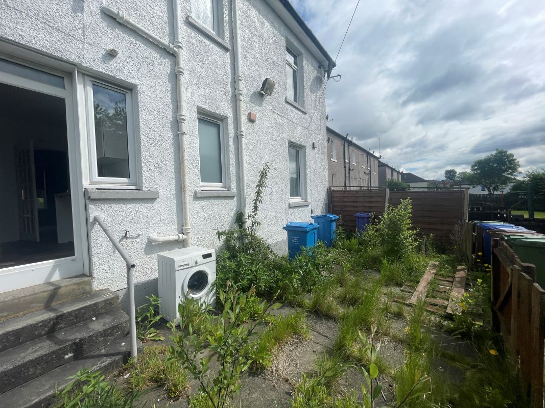 Fettes Street, Glasgow, Lanarkshire, G33 3BL - Online Auctions
