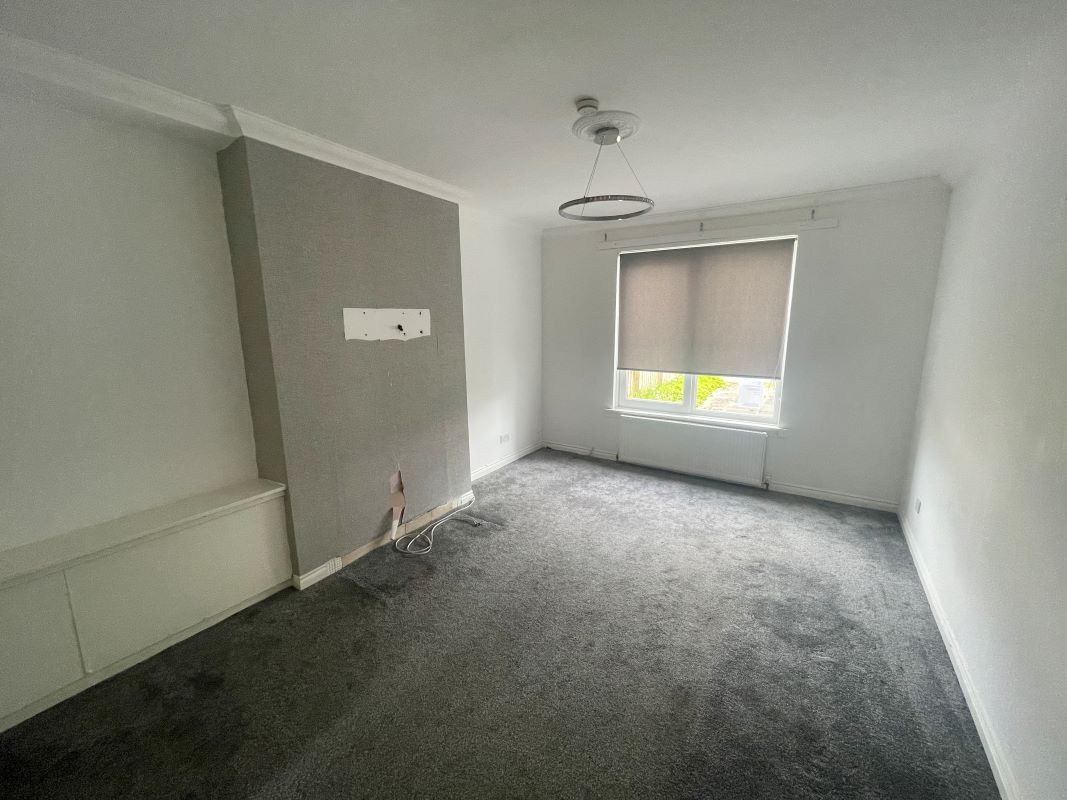 Fettes Street, Glasgow, Lanarkshire, G33 3BL - Online Auctions